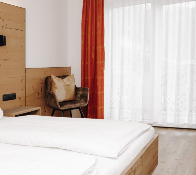 Liebevoll eingerichtete Zimmer und Appartements im 3 Sterne Hotel Garni