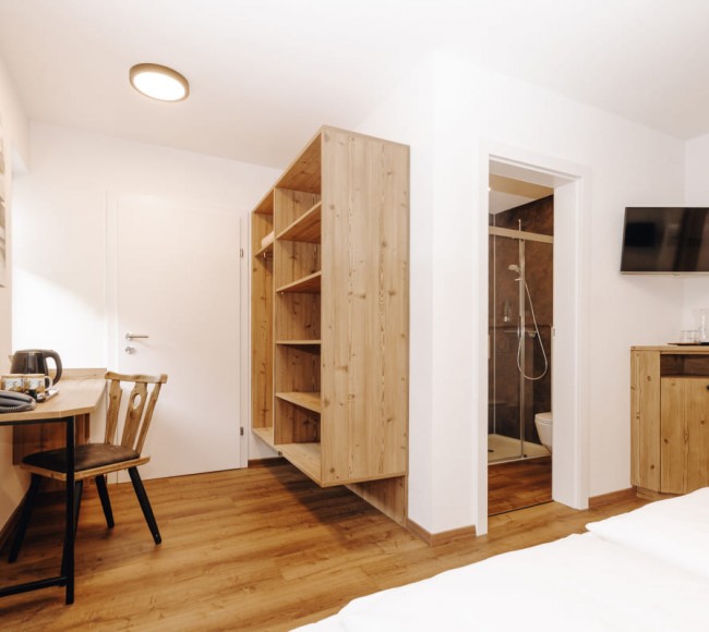 Viel Stauraum in unseren Zimmern und Appartements im Tannenhof